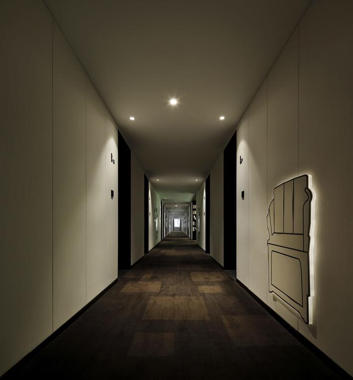 Ease House Luoyang Hotel Luoyang  Bagian luar foto